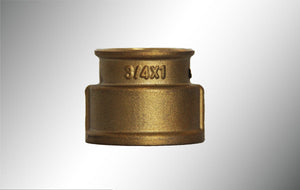 Reducer with internal thread